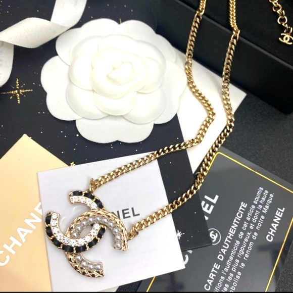 glam hippie Jewelry - New Beautiful Bold Designer Necklace 😍